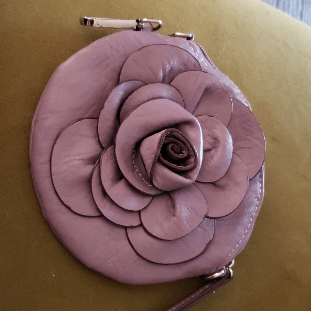 Wristlet